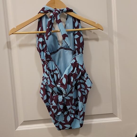 Kate Spade Belted Plunge One Piece Floral Swimsuit - Picture 3 of 11